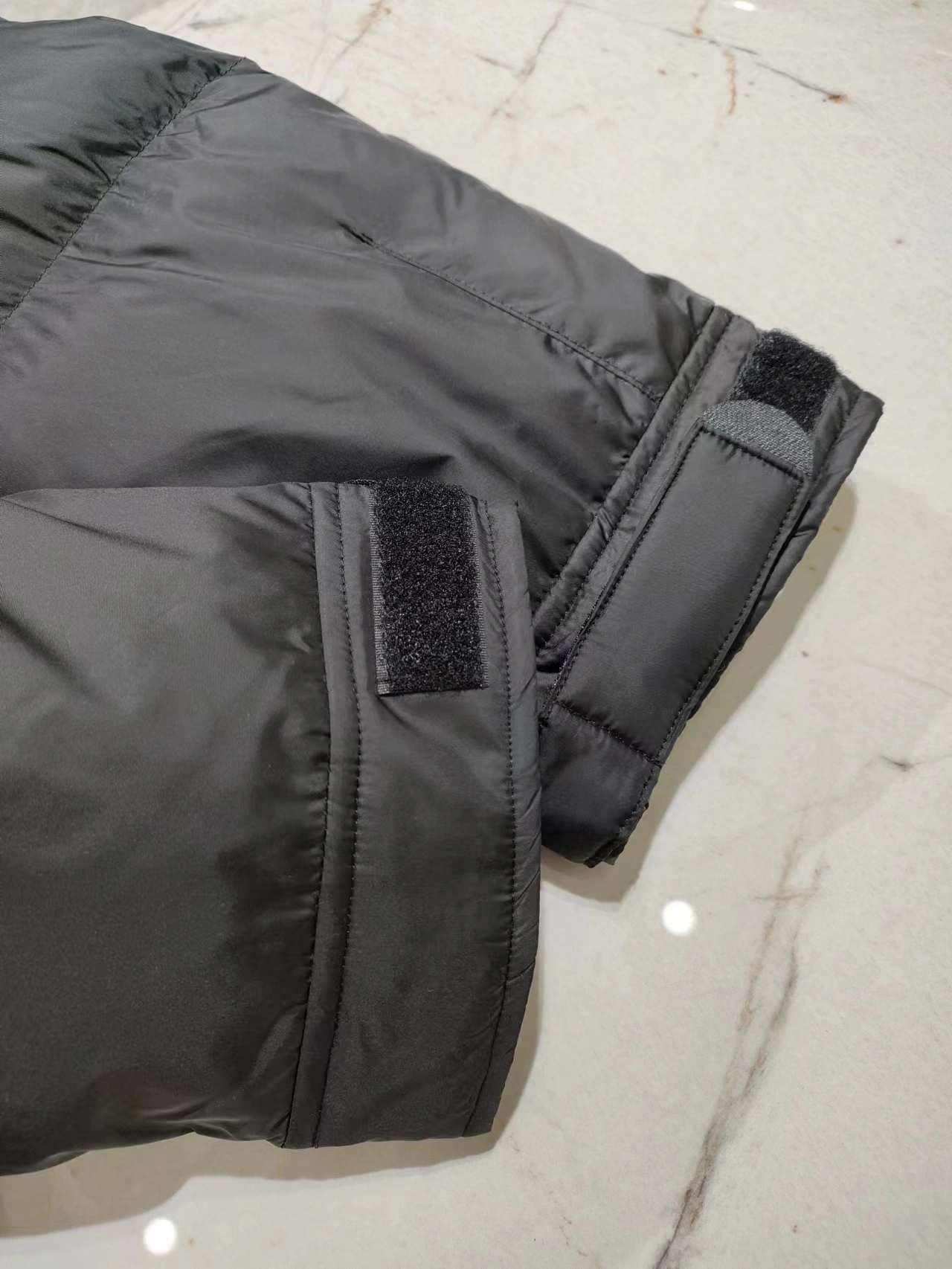 wg.luxury- 6u33i Down Jacket item:D-F140J5201